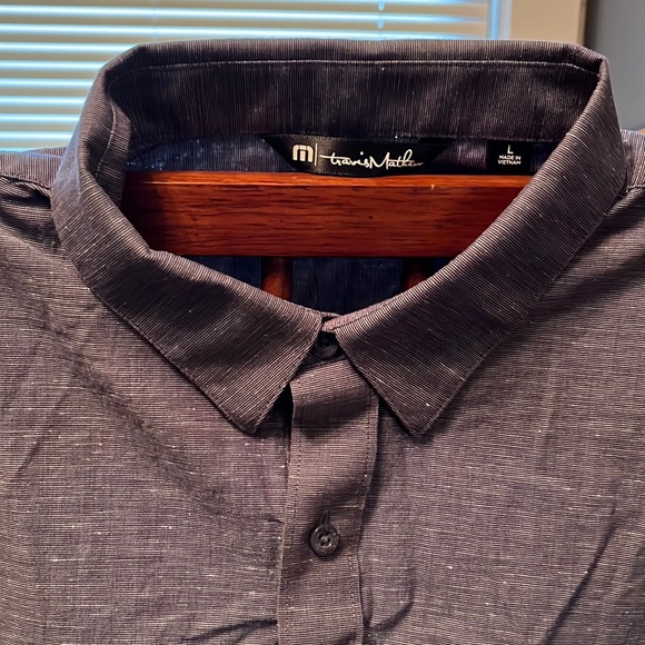 Travis Matthew short sleeve button up size L - Picture 1 of 4
